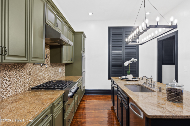 Listing Image 13