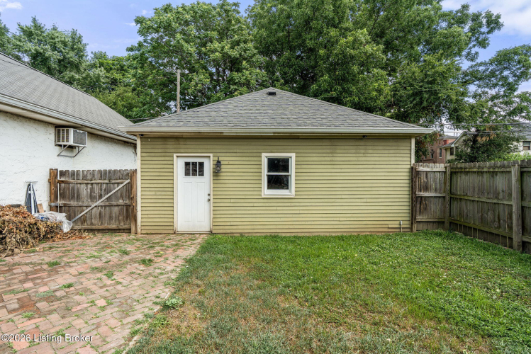 Listing Image 50