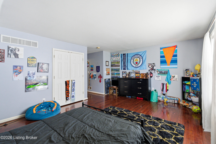 Listing Image 41