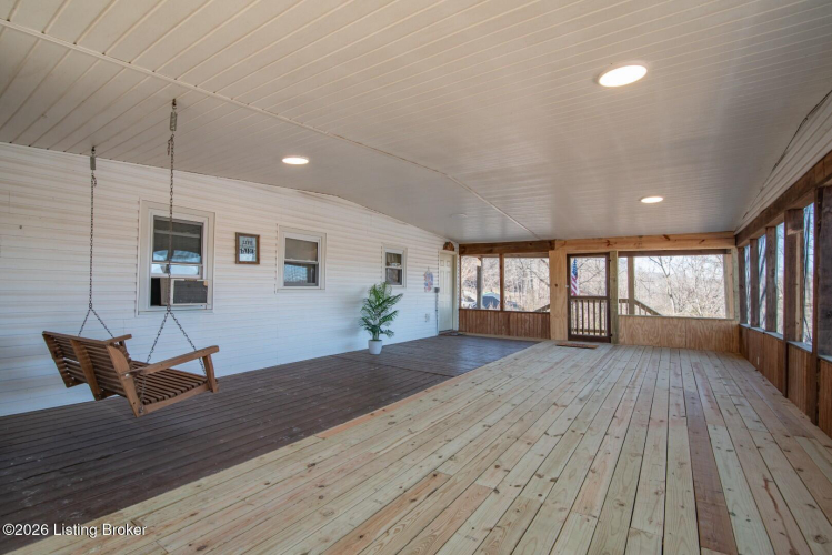 Listing Image 36