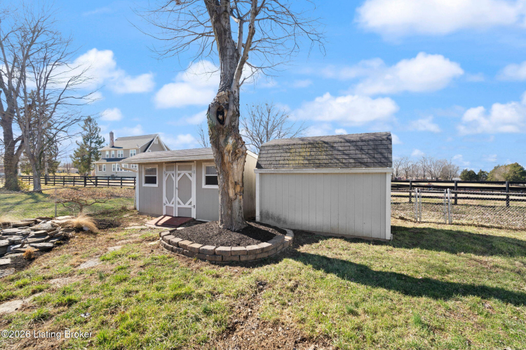 Listing Image 29
