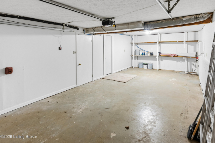 Listing Image 49