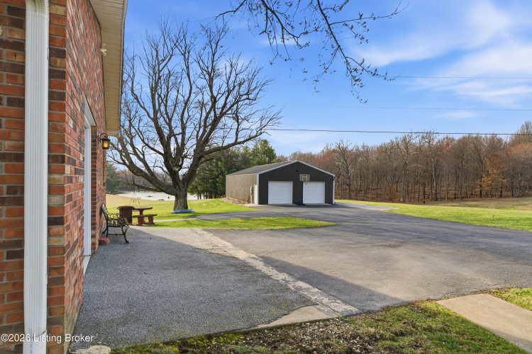 Listing Image 101