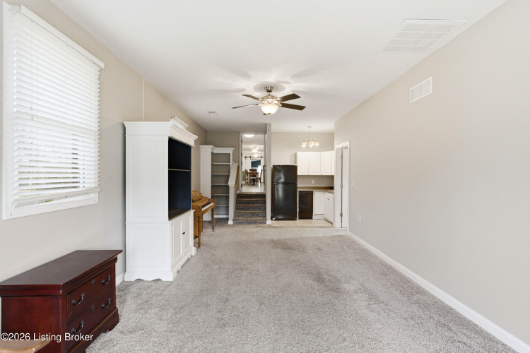 Listing Image 90
