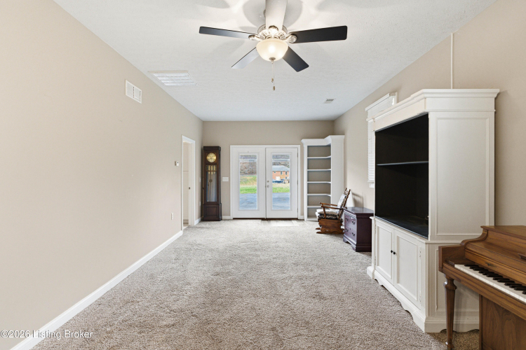 Listing Image 91