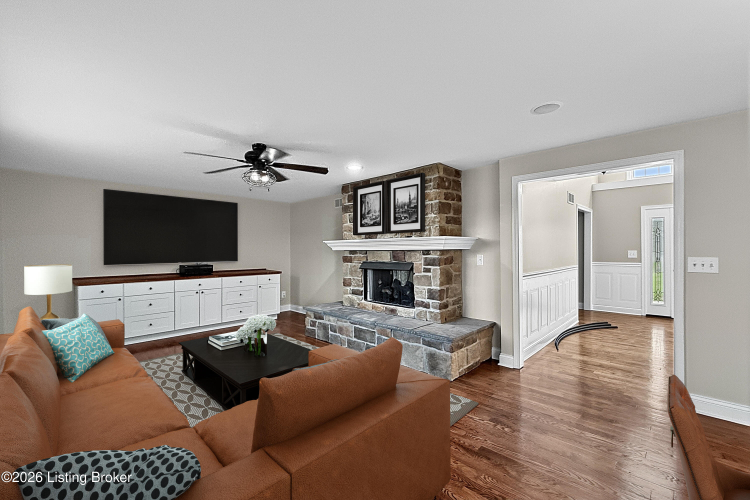 Listing Image 22
