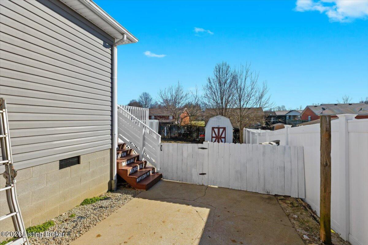 Listing Image 25