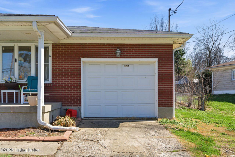 Listing Image 38