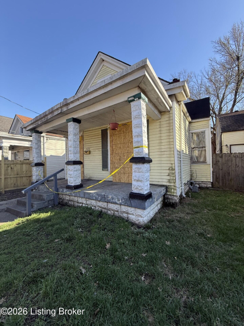 Listing Image 3