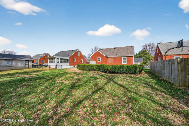 Listing Image 29