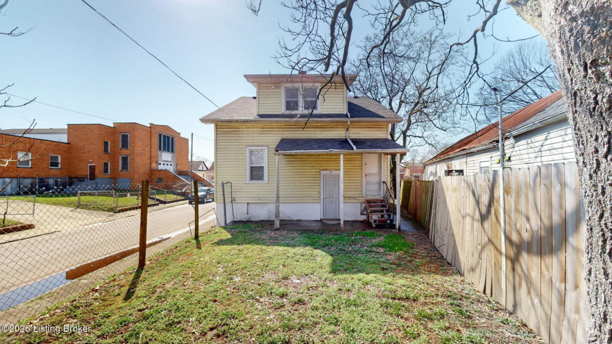 Listing Image 3