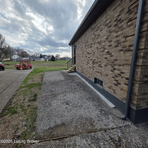 Listing Image 25