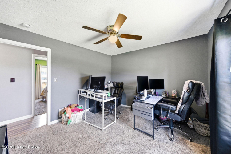 Listing Image 24