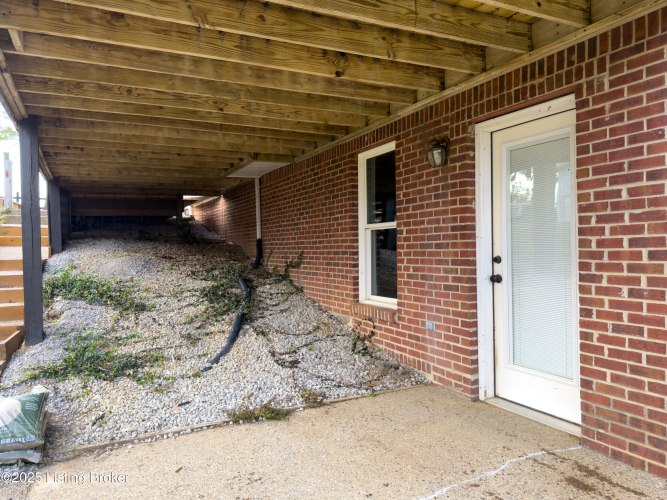 Listing Image 60