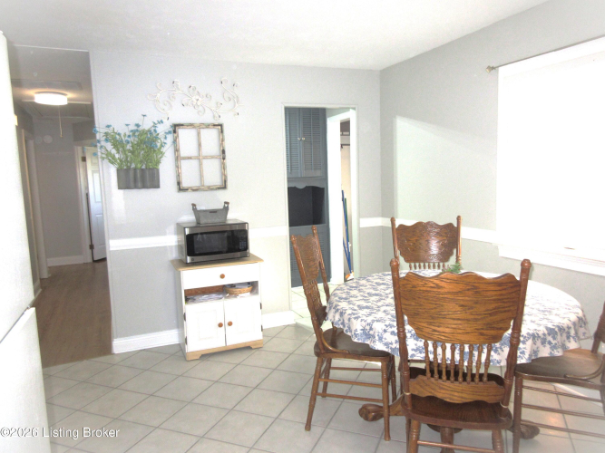 Listing Image 34