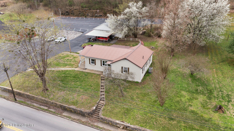 Listing Image 44