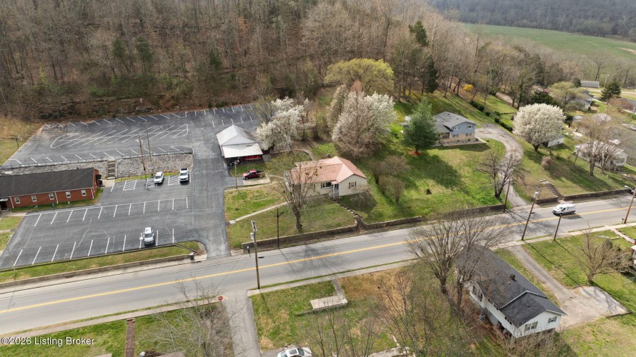 Listing Image 73