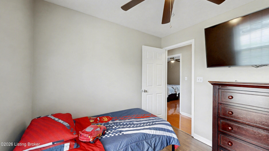 Listing Image 14