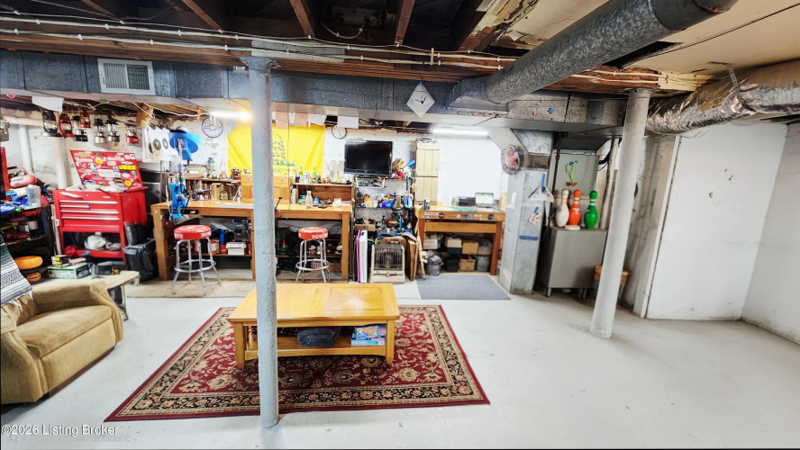 Listing Image 40