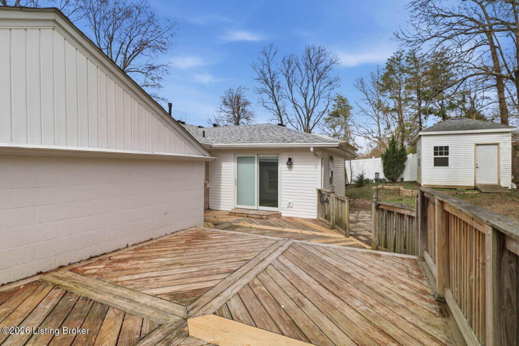 Listing Image 40