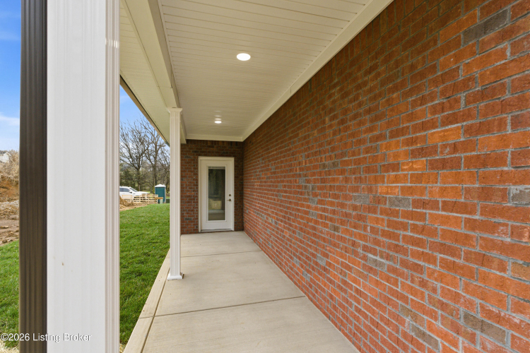 Listing Image 27