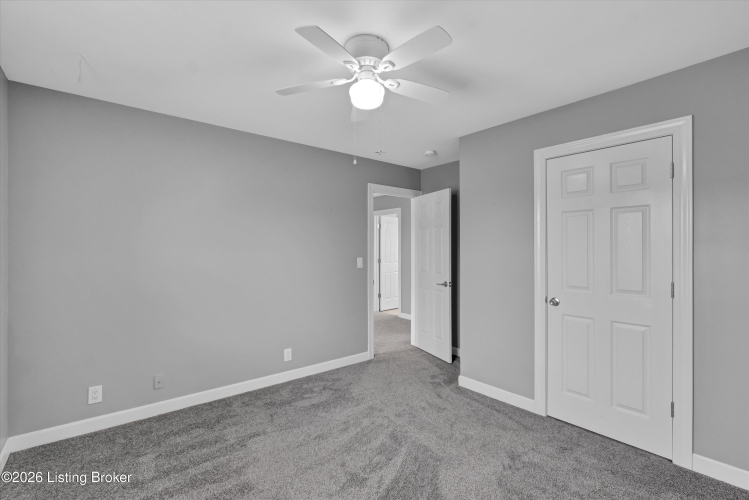 Listing Image 38