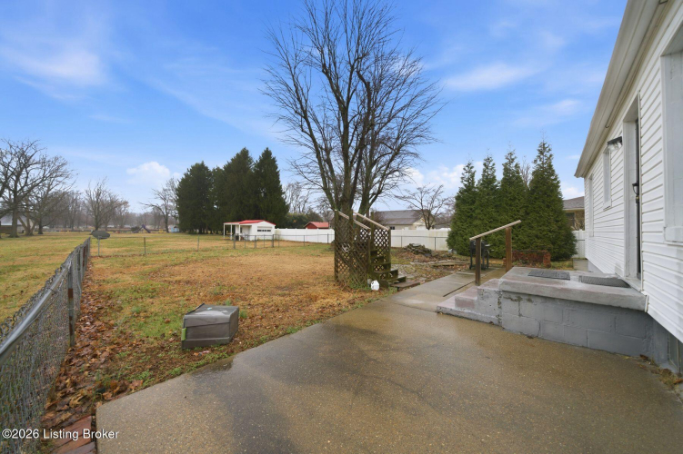 Listing Image 33