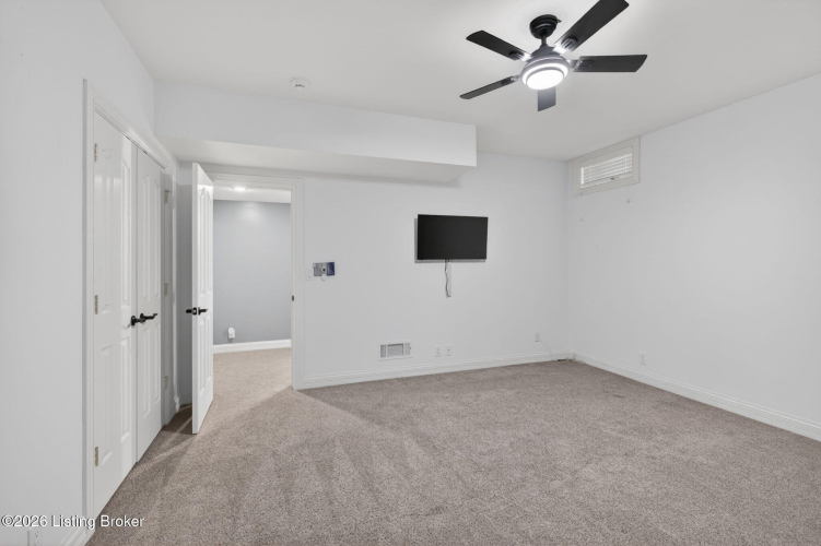 Listing Image 58