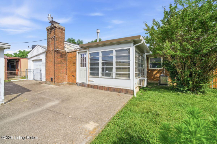 Listing Image 31