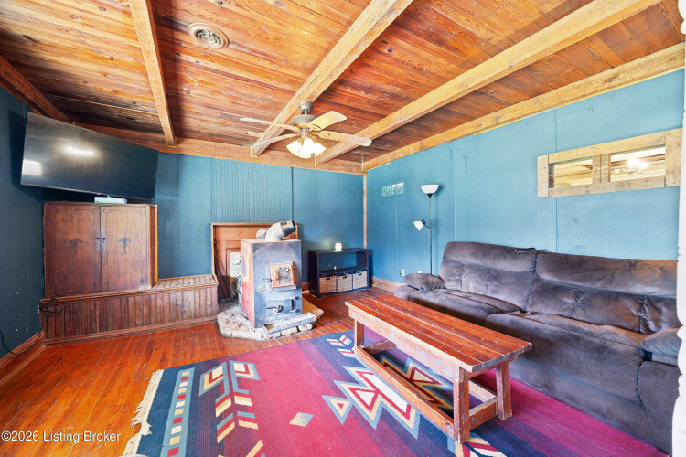 Listing Image 22
