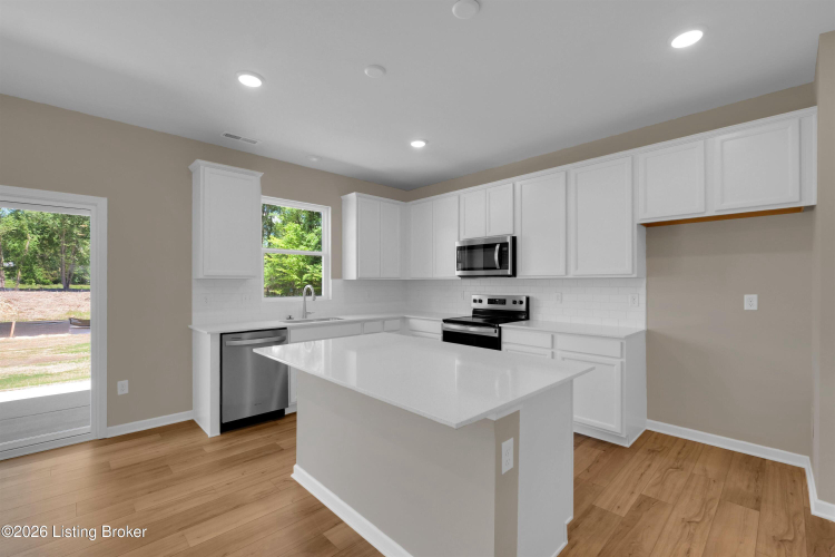 Listing Image 15