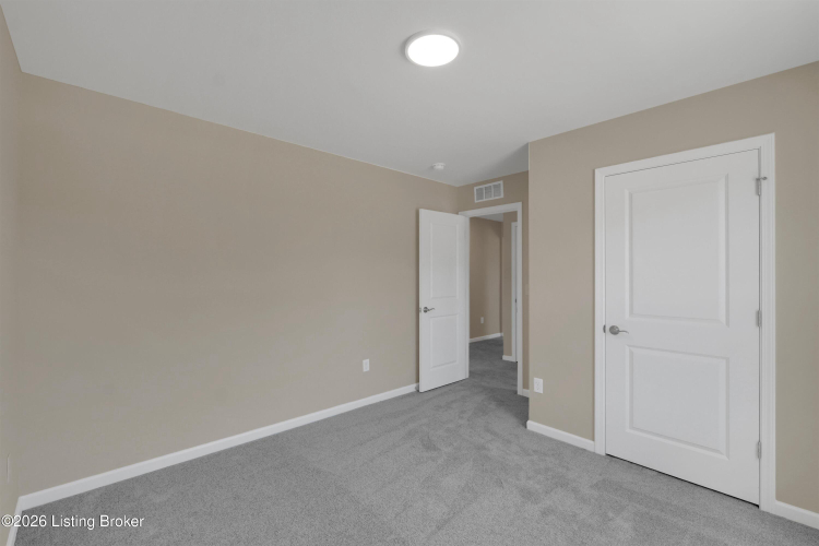 Listing Image 39