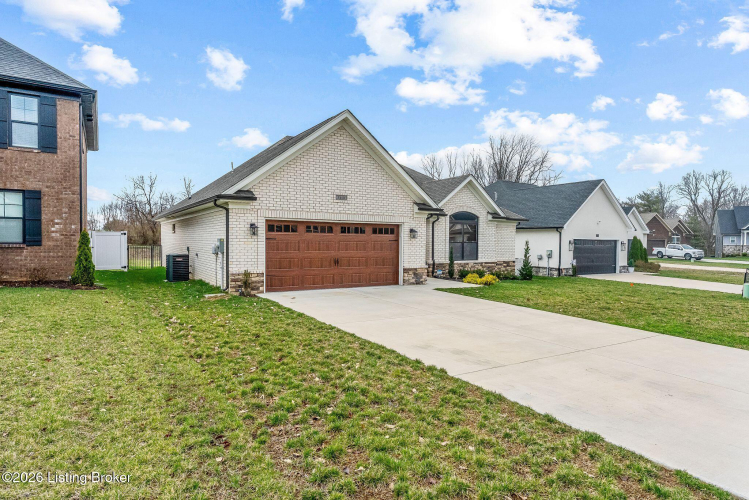 Listing Image 34