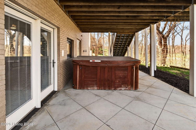 Listing Image 101