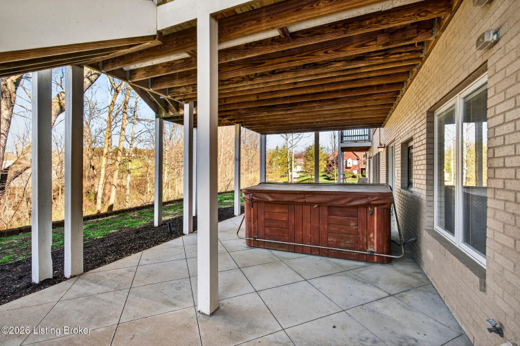 Listing Image 102