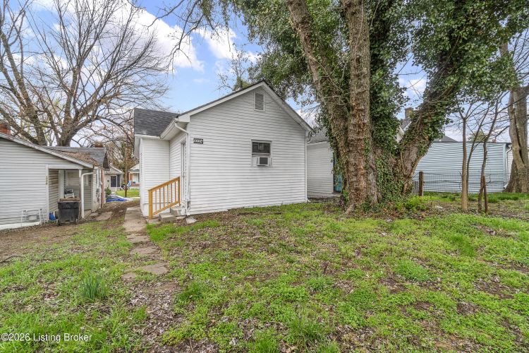 Listing Image 13