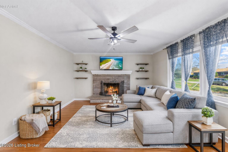 Listing Image 13