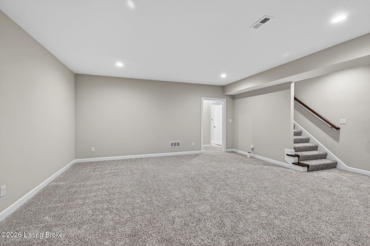 Listing Image 57