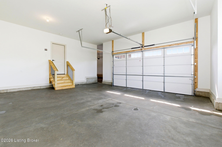 Listing Image 59