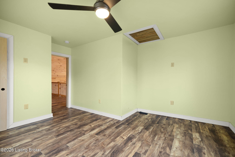 Listing Image 56