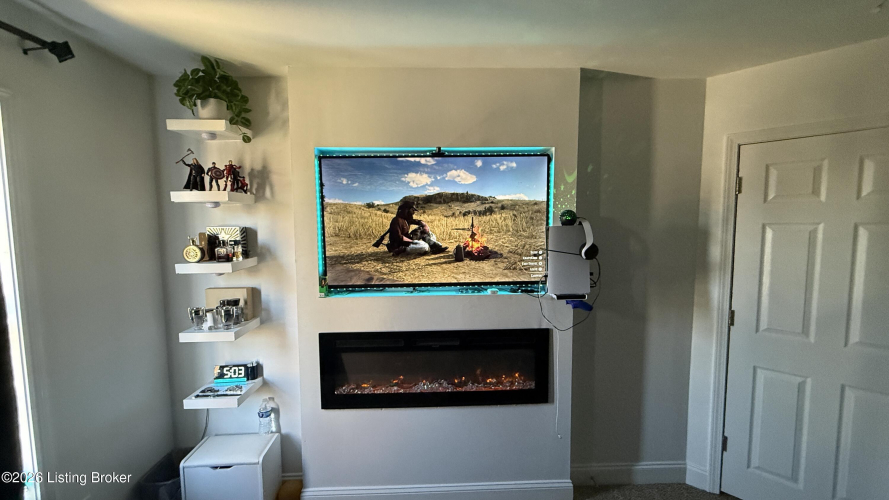 Listing Image 33