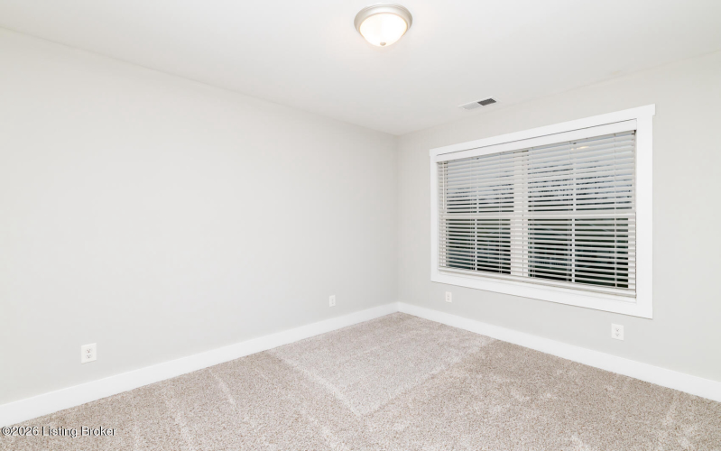 Listing Image 59