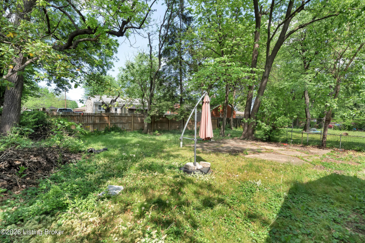 Listing Image 5