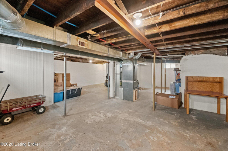 Listing Image 50