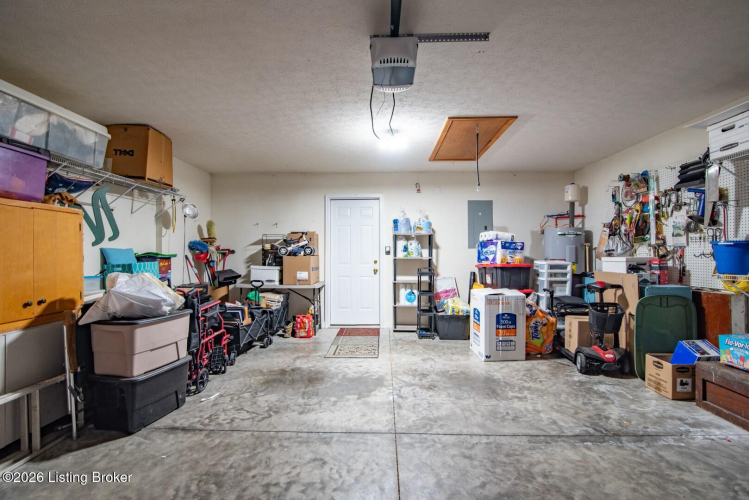 Listing Image 43
