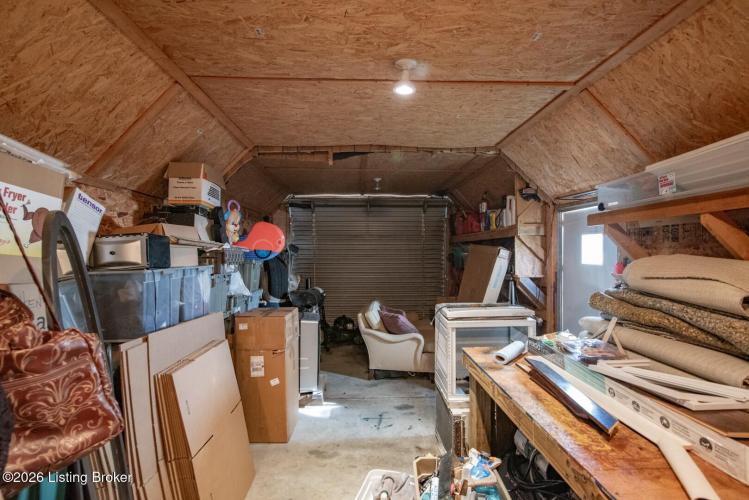 Listing Image 38