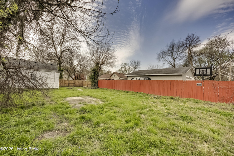 Listing Image 36