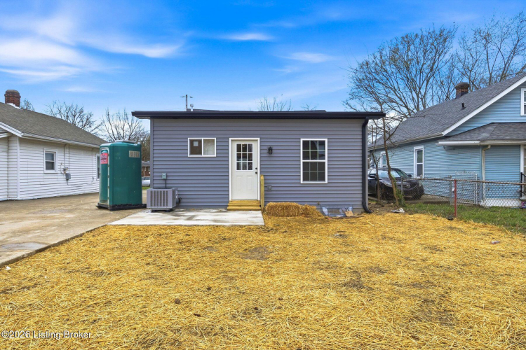Listing Image 25
