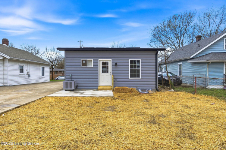 Listing Image 26