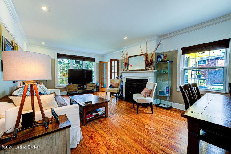 Listing Image 13